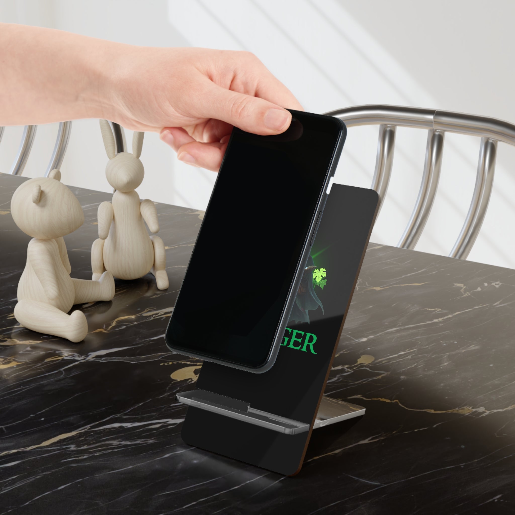 Ranger RPG Phone Stand – Gaming Mobile Display Dock