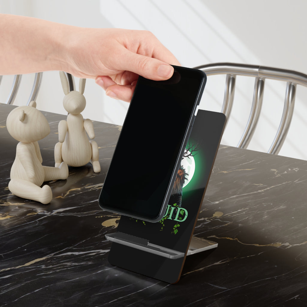 Druid Phone Stand — Fantasy D&D Smartphone Display